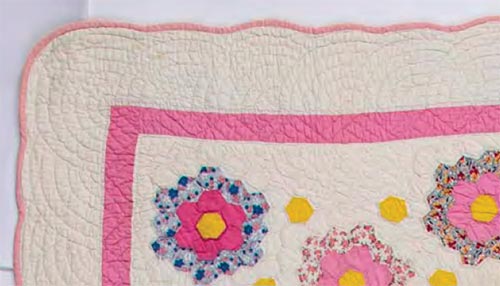 French Bouquet Quilt, Scalloped Borders
